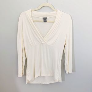 Ann Taylor blouse cream deep v stretch M E…